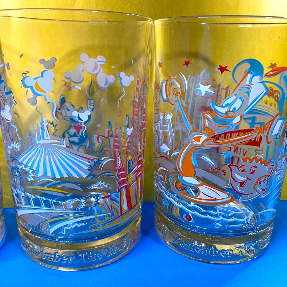 WALT DISNEY WORLD ANNIVERSARY 25th REMEMBER THE MAGIC (4) GLASSES MCDONALD’S - Picture 7 of 14